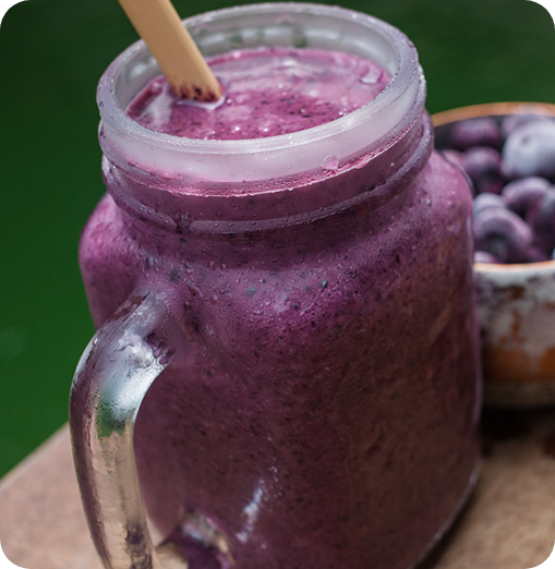  Photo of a colorful smoothie beverage